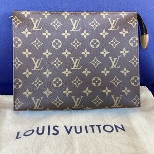 Louis Vuitton Monogram Toiletry Pouch 26